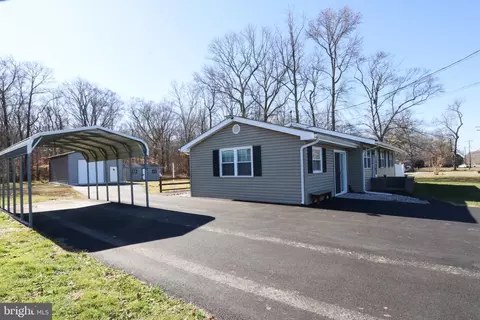 Exterior - 2030 Porter Rd, Bear, DE 19701 photo 3 of 10