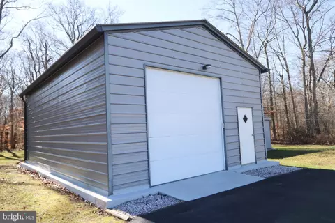 Exterior - 2030 Porter Rd, Bear, DE 19701 photo 6 of 10