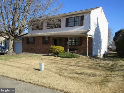 Exterior - 40 Middle Wallop Rd, Bear, DE 19701 photo 2 of 4