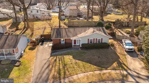 Exterior - 26 Queens Way, Newark, DE 19713 photo 2 of 10