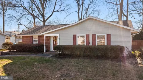 Exterior - 26 Queens Way, Newark, DE 19713 photo 6 of 10