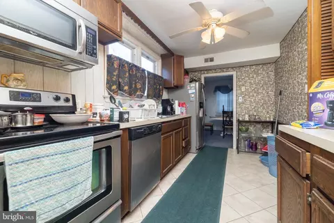 Kitchen - 8 Robert Rd, New Castle, DE 19720 photo 1 of 3