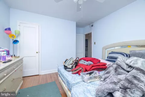 Bedroom - 8 Robert Rd, New Castle, DE 19720 photo 2 of 4