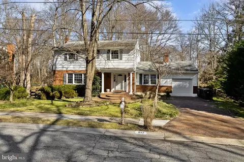 Exterior - 817 Rock Ln, Newark, DE 19713 photo 6 of 6