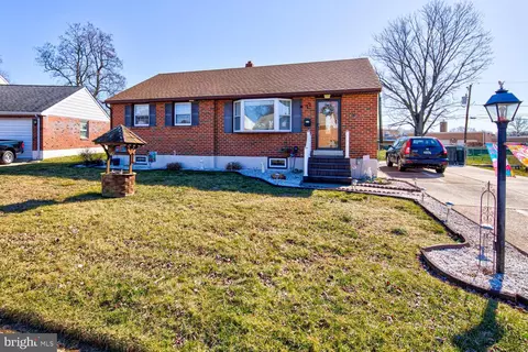 77 Commonwealth Blvd, New Castle, DE 19720