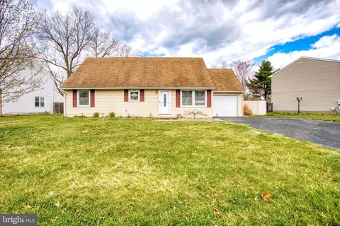 116 Fantasia Dr, Newark, DE 19713