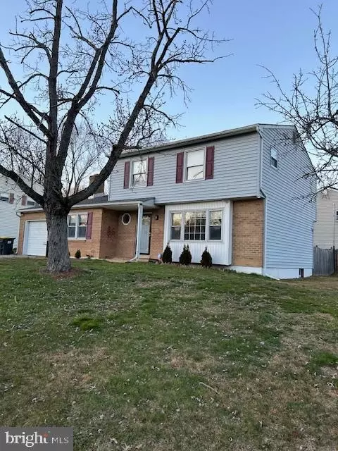 16 Yew Rd, Newark, DE 19702