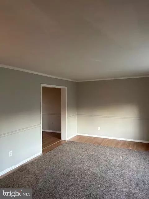 Bedroom - 16 Yew Rd, Newark, DE 19702 photo 1 of 4