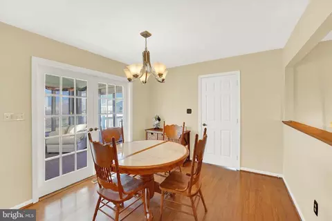 Dining - 22 Warren Dr, Newark, DE 19702 photo 1 of 4