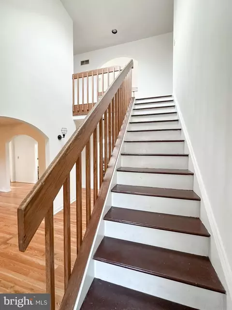 Entry Way - 4 Whitehaven Ct, Newark, DE 19711 photo 3 of 4