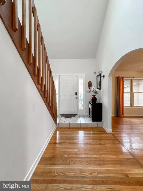 Entry Way - 4 Whitehaven Ct, Newark, DE 19711 photo 1 of 4