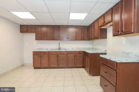 Kitchen - 11 Maple Ave, Newark, DE 19711 photo 7 of 12