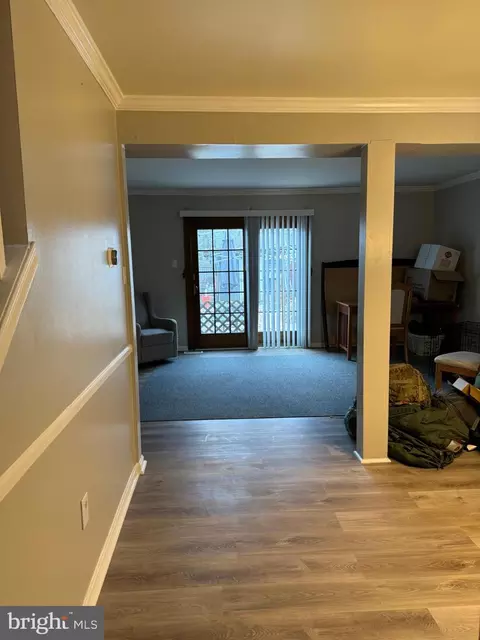 Entry Way - 22 E Perpen Ct, Newark, DE 19702 photo 1 of 1