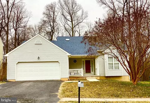Exterior - 284 E Flagstone Dr, Newark, DE 19702 photo 13 of 13