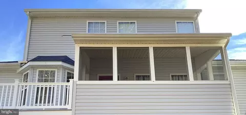Exterior - 284 E Flagstone Dr, Newark, DE 19702 photo 12 of 13