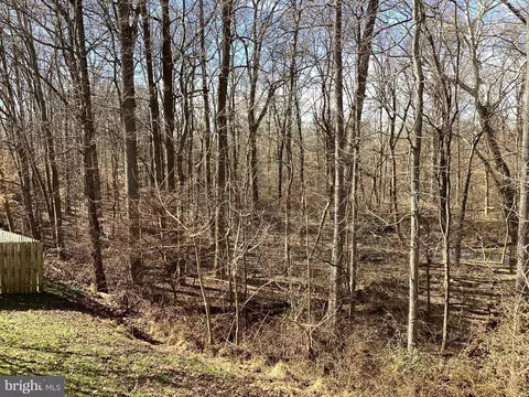 View/Area - 284 E Flagstone Dr, Newark, DE 19702 photo 2 of 2