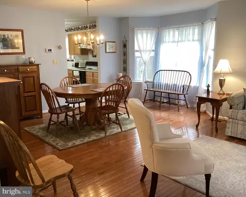 Dining - 284 E Flagstone Dr, Newark, DE 19702 photo 2 of 4