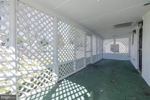 Exterior - 53 Southbridge Rd, Bear, DE 19701 photo 3 of 6