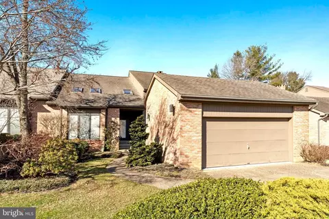 116 Downs Dr, Wilmington, DE 19807