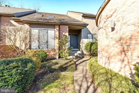 Exterior - 116 Downs Dr, Wilmington, DE 19807 photo 2 of 8