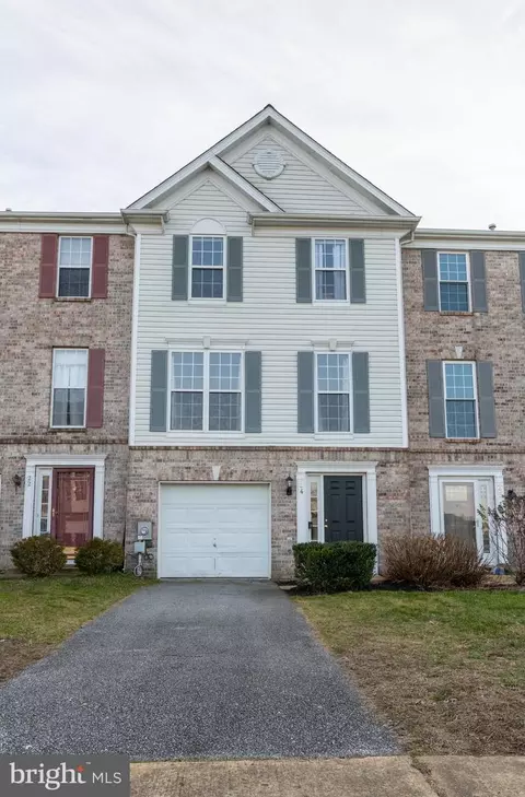 24 Crenshaw Ct, Middletown, DE 19709