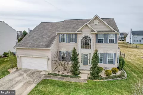 56 Spring Creek Dr, Townsend, DE 19734