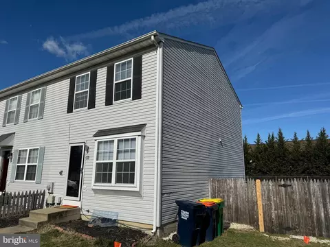 33 E Cole Blvd, Middletown, DE 19709