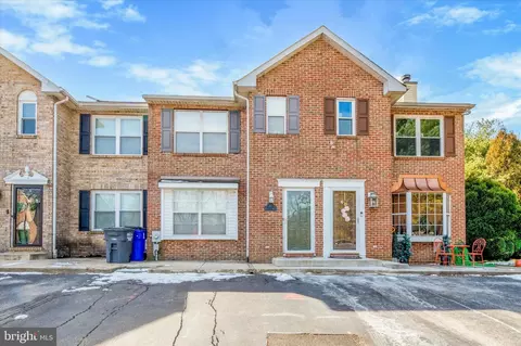41 Blairville Rd, New Castle, DE 19720