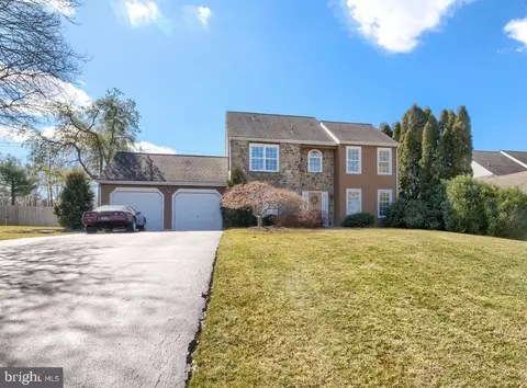 16 Morning Glen Ln, Newark, DE 19711