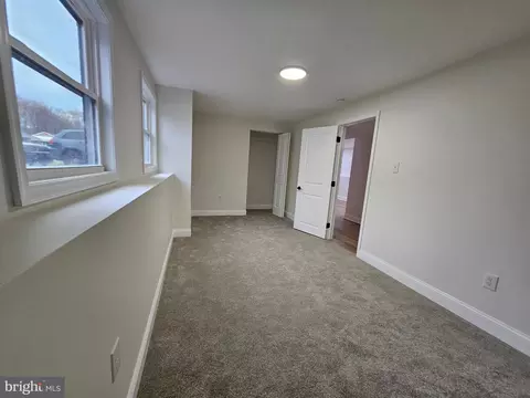 122 E Rutherford Dr, Newark, DE 19713 photo 32