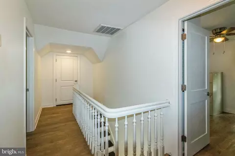 Entry Way - 6499 Limestone Rd, Hockessin, DE 19707 photo 3 of 3