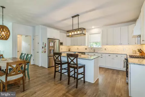 Kitchen - 6499 Limestone Rd, Hockessin, DE 19707 photo 3 of 3