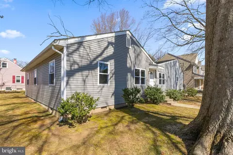 Exterior - 100 Laurel Ave, Newark, DE 19711 photo 3 of 10