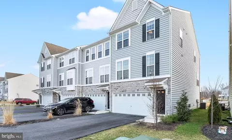 410 Wyatt Dr, Townsend, DE 19734