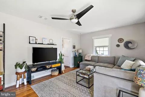 903 Maple Ave, Wilmington, DE 19809
