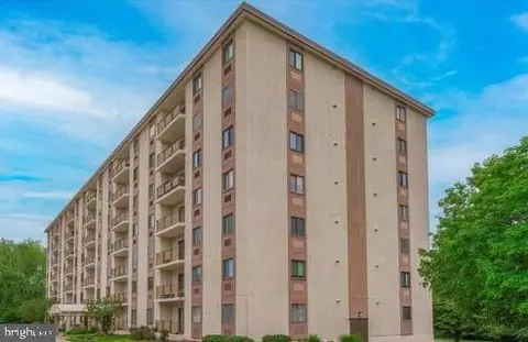 27705 Valley Run Dr, Wilmington, DE 19810