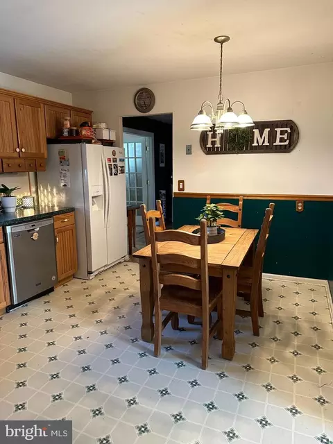 Dining - 3 Anita Dr, Newark, DE 19713 photo 1 of 2