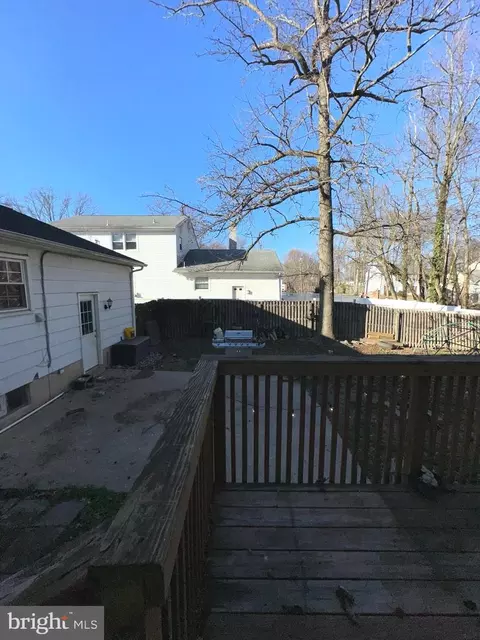 Exterior - 3 Anita Dr, Newark, DE 19713 photo 5 of 6