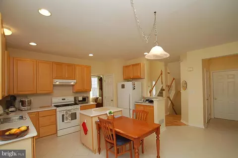 Kitchen - 107 Sarah Cir, Bear, DE 19701 photo 2 of 3