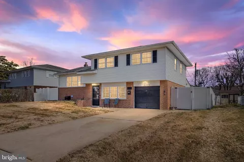 2104 Ferguson Dr, Wilmington, DE 19808