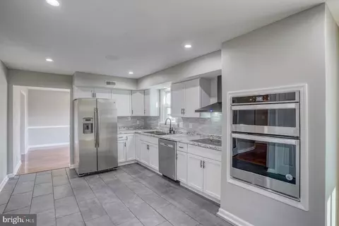 Kitchen - 416 Jaymar Blvd, Newark, DE 19702 photo 1 of 5