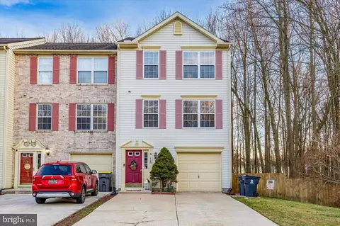 128 Cypress Dr, Newark, DE 19713