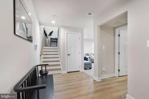 Entry Way - 123 Torrey Dr, Newark, DE 19702 photo 1 of 2