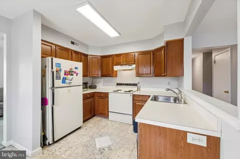 Kitchen - 253 Cheyenne Dr, Bear, DE 19701 photo 1 of 3