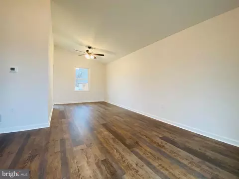 113 Rustic Dr, Newark, DE 19713 photo 4