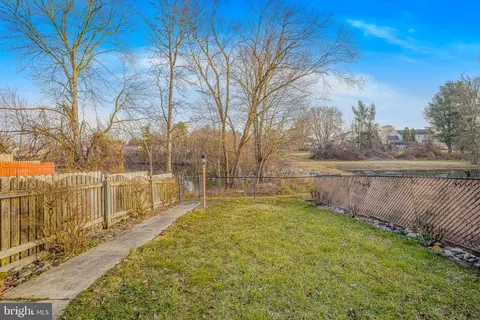 Exterior - 107 Mendel Ct, Bear, DE 19701 photo 6 of 8
