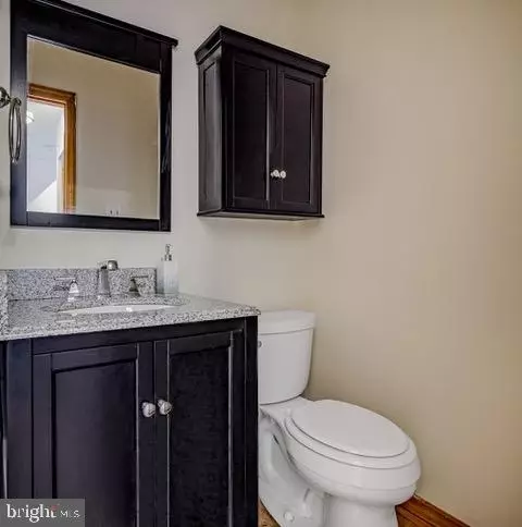 Bath - 107 Mendel Ct, Bear, DE 19701 photo 1 of 4