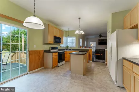 Kitchen - 400 Cavalier Dr, Middletown, DE 19709 photo 1 of 2