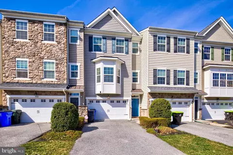 306 Wilkinson Dr, Newark, DE 19702