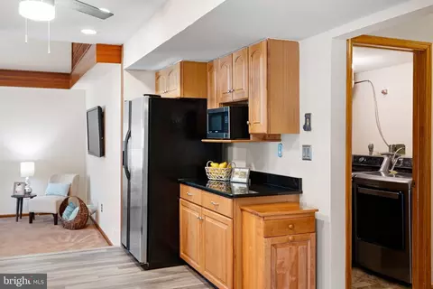 Kitchen - 215 Palermo Dr, Bear, DE 19701 photo 1 of 5